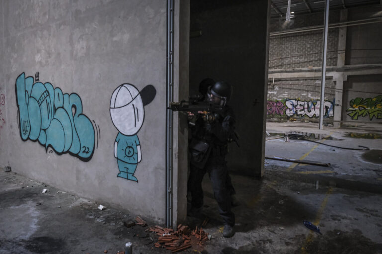 France, Toulouse, 2023-02-01. Operators from the GIGN antenna in Toulouse train to investigate an abandoned store using 
