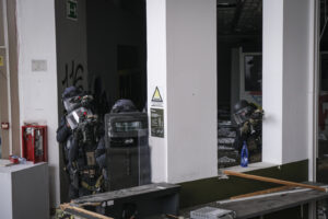 France, Toulouse, 2023-02-01. Operators from the GIGN antenna in Toulouse train to investigate an abandoned store using 