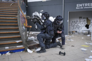 France, Toulouse, 2023-02-01. Operators from the GIGN antenna in Toulouse train to investigate an abandoned store using 