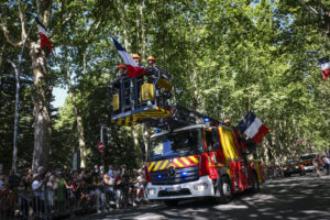 France, Castres, 2023-07-14. French paratroopers and police forces celebrate the 14 of july, bastille day, in Castres. P