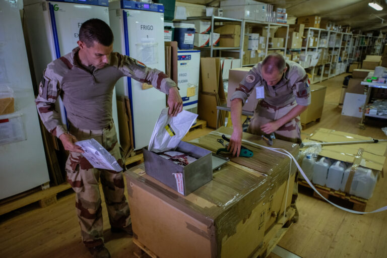 Niger, Niamey, 2018-08-22. Medical equipement inside military base. Photograph by Fred MARIE / Defense Zone. Niger, Niam