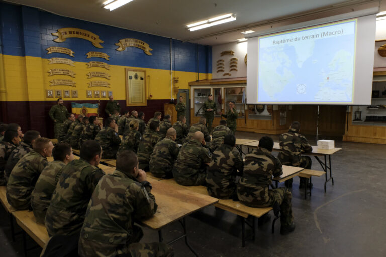Canada - Quebec - 2017-01-10. During three weeks, french and canadian army trained together during a special exercice ca