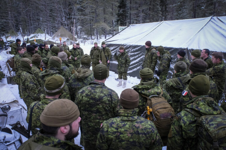 Canada - Quebec - 2017-01-19. During three weeks, french and canadian army trained together during a special exercice ca
