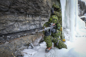 Canada - Quebec - 2017-01-19. During three weeks, french and canadian army trained together during a special exercice ca