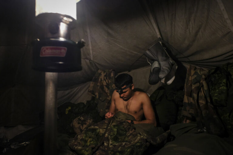 Canada - Quebec - 2017-01-20. During three weeks, french and canadian army trained together during a special exercice ca