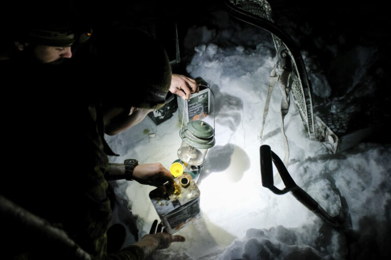 Canada - Quebec - 2017-01-20. During three weeks, french and canadian army trained together during a special exercice ca