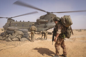 Burkina Faso, april 2021. French soldier load british chinook helicoptere during operation barkhane, french military war