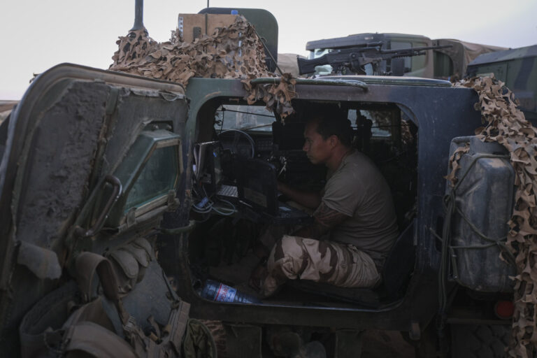 Burkina Faso, april 2021. French army soldiers prepare a mission into Sahel desert during barkhane operation.Burkina Fa