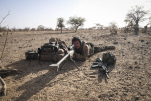 Burkina Faso, april 2021. French army soldiers snipers into Sahel desert during barkhane operation.
Burkina Faso, avril