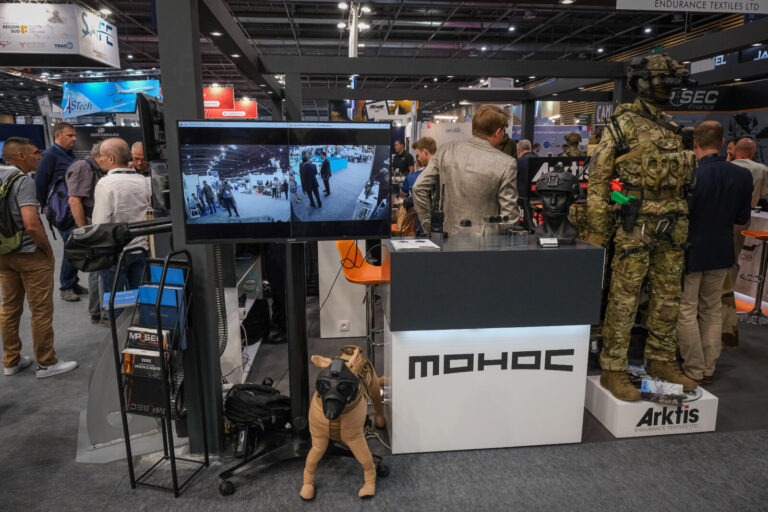 France, Paris, 2022-06-15. Eurosatory international land and airland defence and security trade fair, in Villepinte, a n