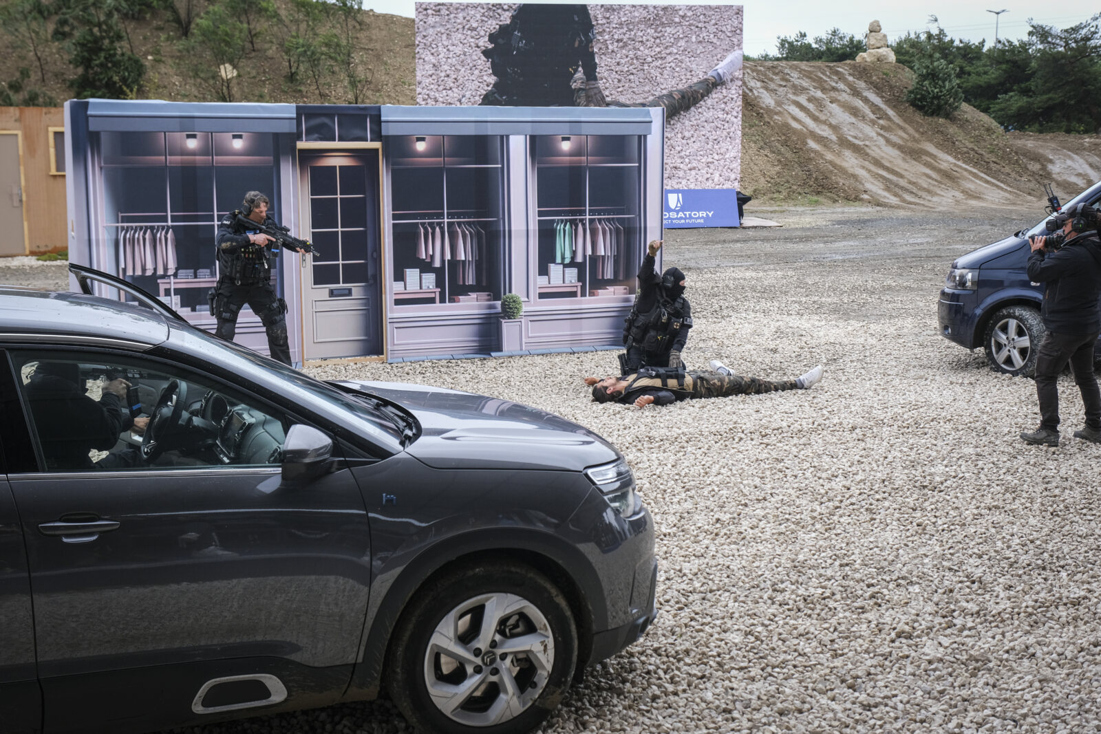 France, Paris, 2024-06-16. Dynamic exhibition of special forces from army and police during Eurosatory, the world event 