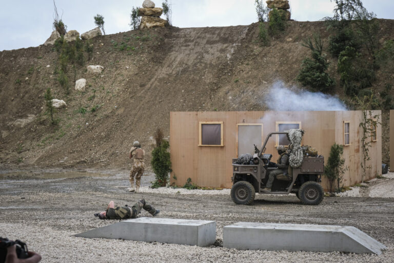 France, Paris, 2024-06-16. Dynamic exhibition of special forces from army and police during Eurosatory, the world event 