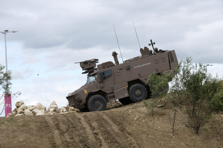 France, Paris, 2024-06-16. Dynamic exhibition of special forces from army and police during Eurosatory, the world event 