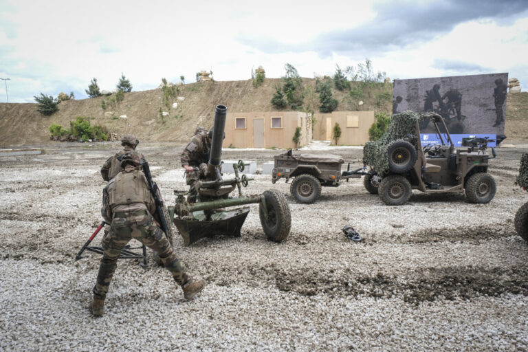 France, Paris, 2024-06-16. Dynamic exhibition of special forces from army and police during Eurosatory, the world event 