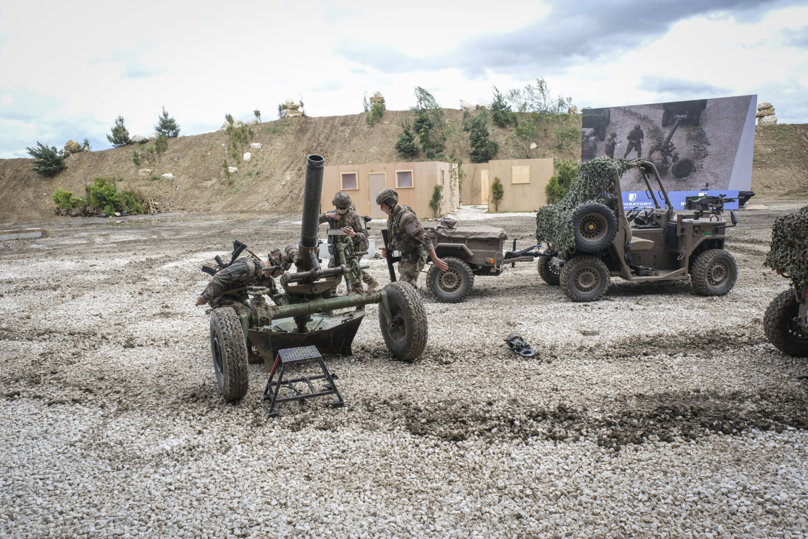 France, Paris, 2024-06-16. Dynamic exhibition of special forces from army and police during Eurosatory, the world event 
