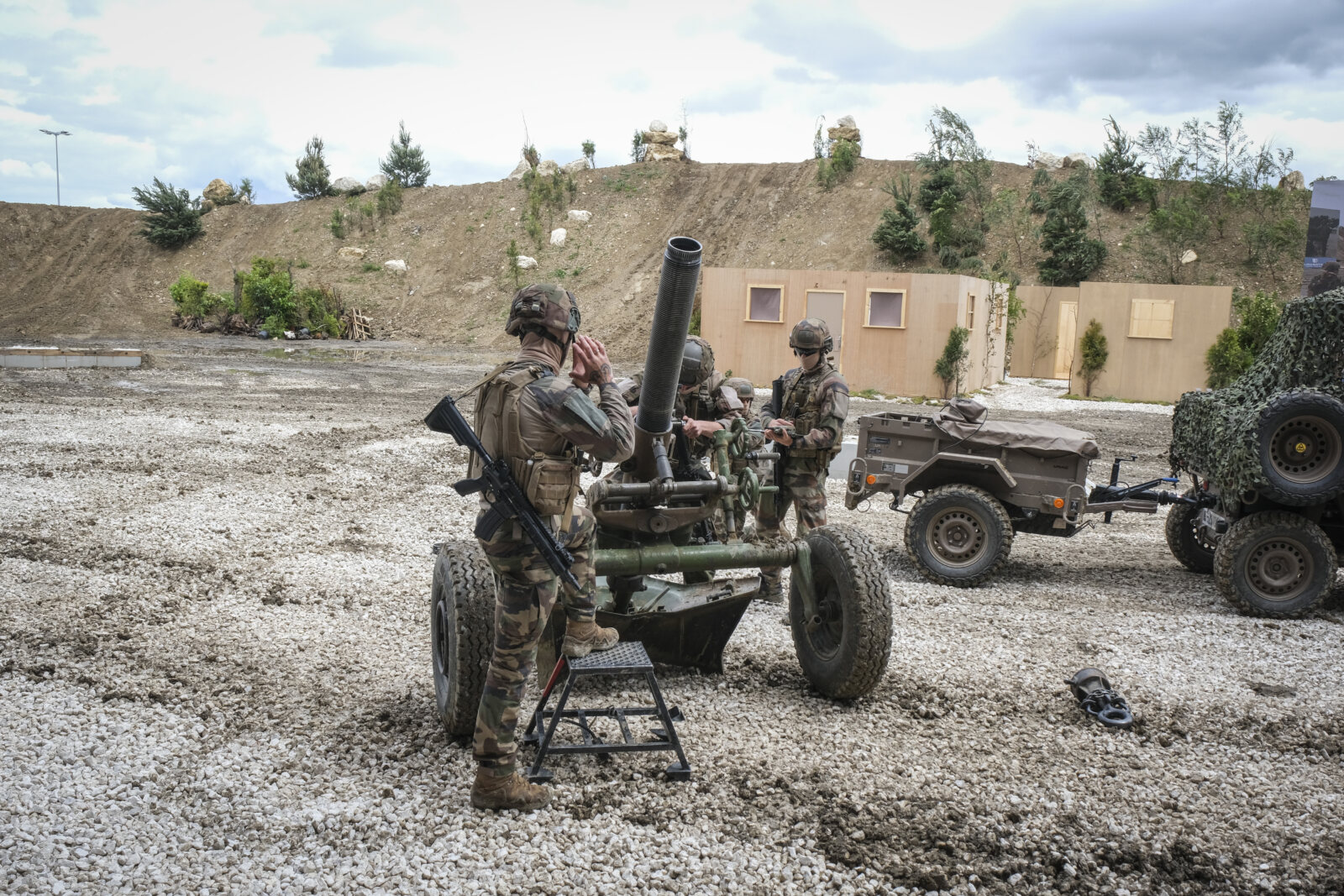 France, Paris, 2024-06-16. Dynamic exhibition of special forces from army and police during Eurosatory, the world event 