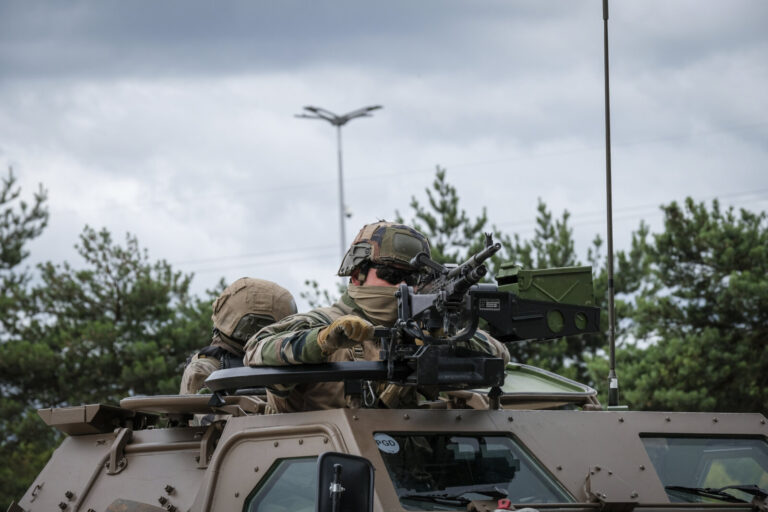 France, Paris, 2024-06-16. Dynamic exhibition of special forces from army and police during Eurosatory, the world event 