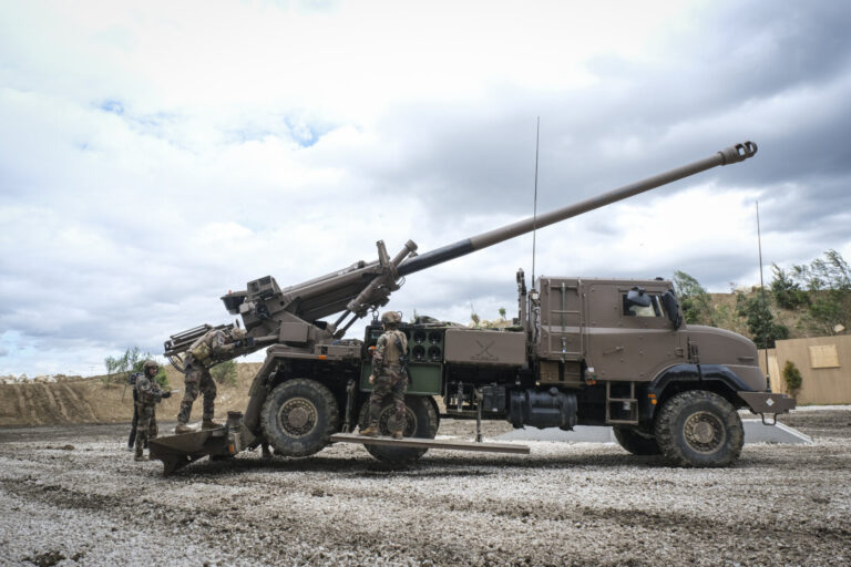France, Paris, 2024-06-16. Dynamic exhibition of special forces from army and police during Eurosatory, the world event 
