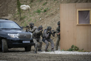 France, Paris, 2024-06-16. Dynamic exhibition of special forces from army and police during Eurosatory, the world event 