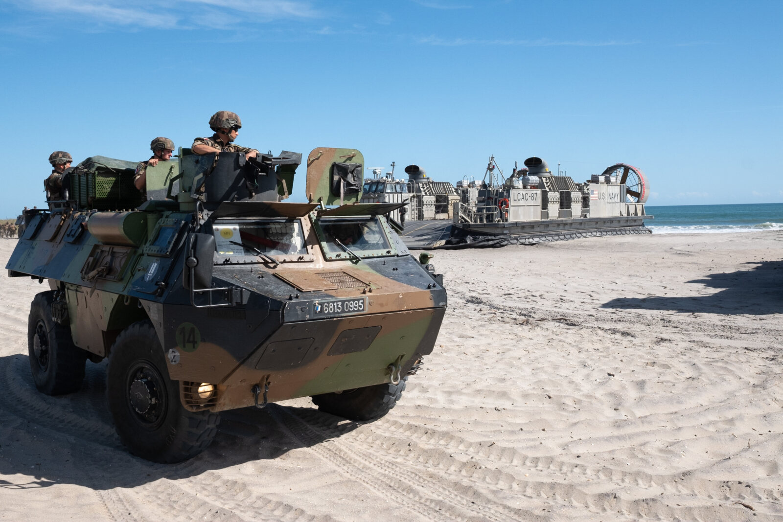 Exercice Bold Alligator 2017 au camp Lejeune (USA), base de la 2e division du corps des Marines (USMC).  Sur la plage d'