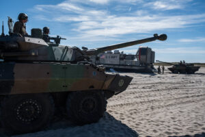 Exercice Bold Alligator 2017 au camp Lejeune (USA), base de la 2e division du corps des Marines (USMC). Embarquement des