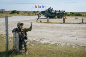 USA, Jacksonville, 2017-10-22. Mexican soldiers training on the beach during the Amphibious Bold Alligator Exercise orga