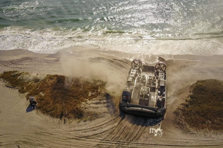 USA, Jacksonville, 2017-10-26. An hovercraft with french AMX10RC tanks on board on the beach during the Amphibious Bold 