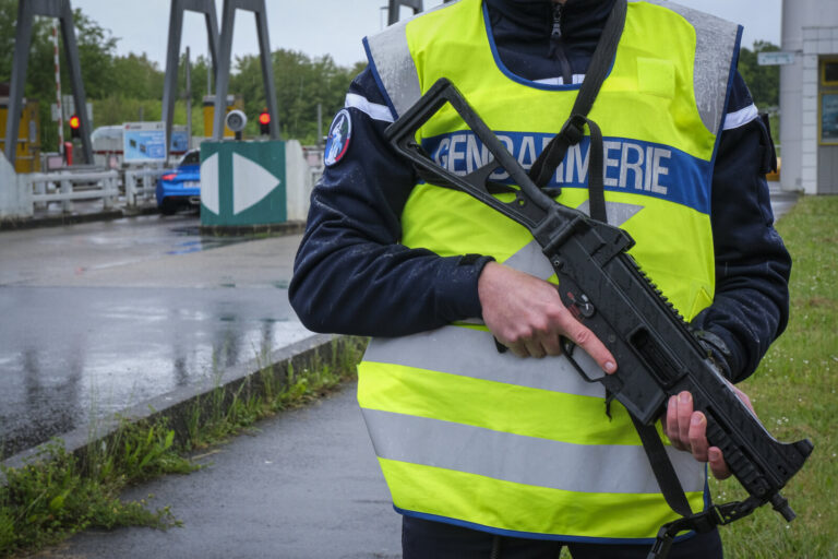 France, Melun, Mai 2024. Officer-students from the Melun school take part in their final exercise before joining a natio