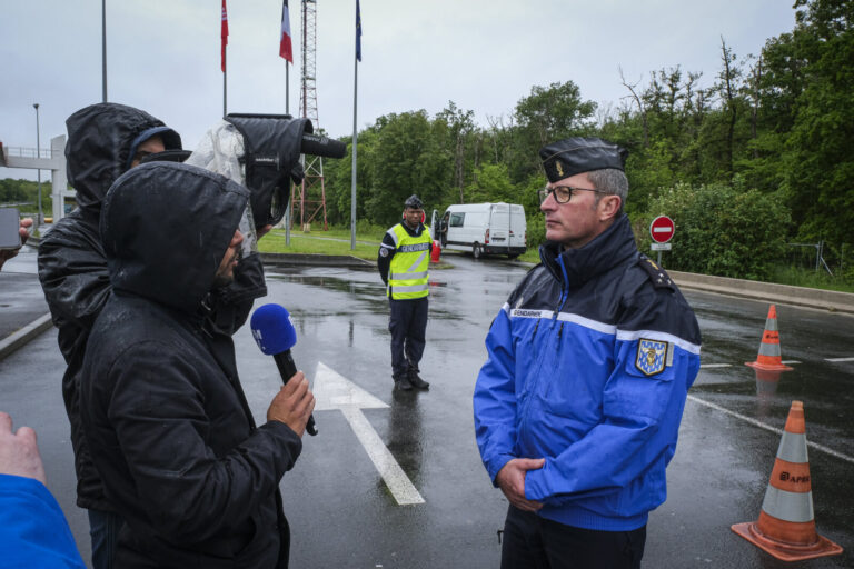 France, Melun, Mai 2024. Officer-students from the Melun school take part in their final exercise before joining a natio