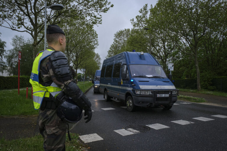 France, Melun, Mai 2024. Officer-students from the Melun school take part in their final exercise before joining a natio