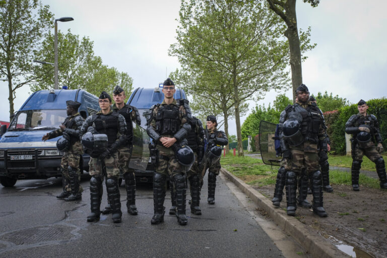 France, Melun, Mai 2024. Officer-students from the Melun school take part in their final exercise before joining a natio