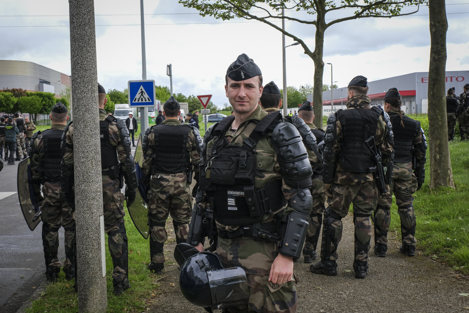 France, Melun, Mai 2024. Officer-students from the Melun school take part in their final exercise before joining a natio