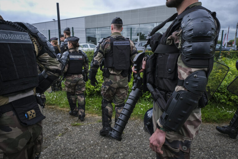France, Melun, Mai 2024. Officer-students from the Melun school take part in their final exercise before joining a natio