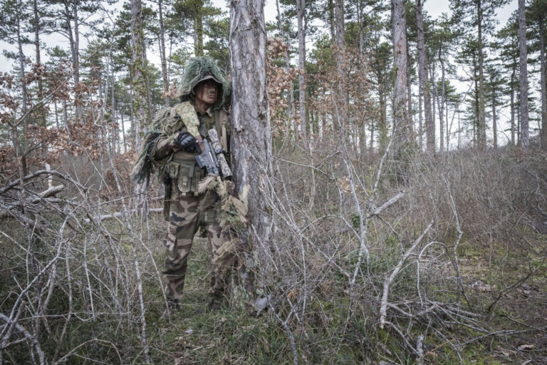 France, Castres, 2018-01-25. Elite sniper shooters from the 8th Marine Infantry Parachute Regiment are training in camou