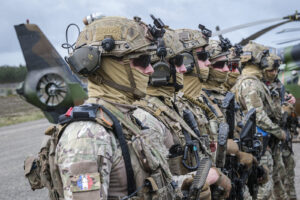 France, Bordeaux, 2023-03-30. Soldiers of the French special forces put on a show during the sofins show, on the militar