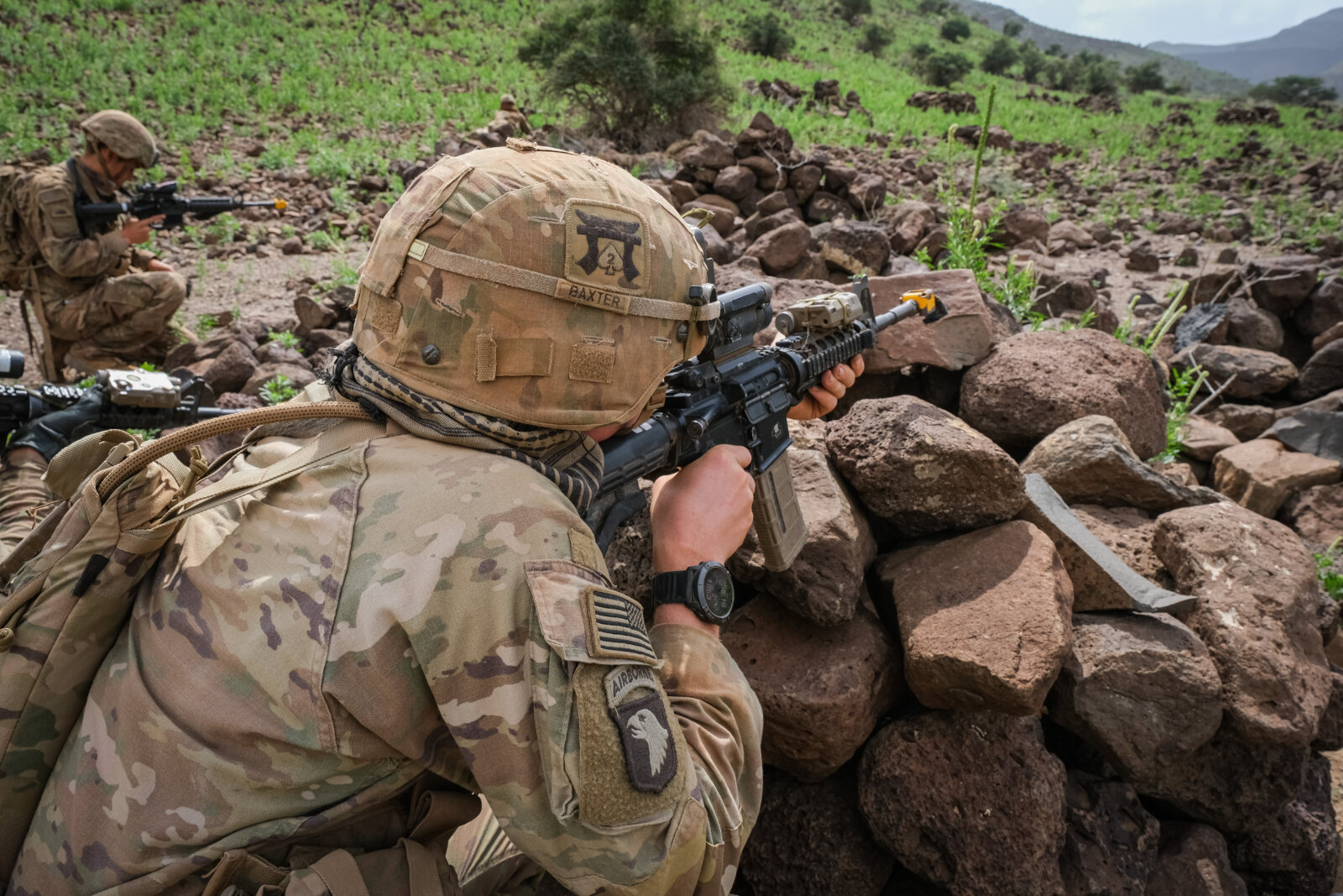 Djibouti, Djibouti, 2020-02-06. US soldiers from national guard airborne training with french soldiers in Djibouti deser