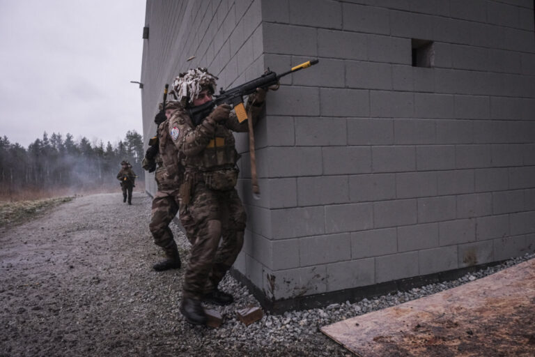 Estonia, Tapa, 2025-12-04. On mission Lynx, French soldiers of the NATO enhanced Forward Presence battlegroup train in t