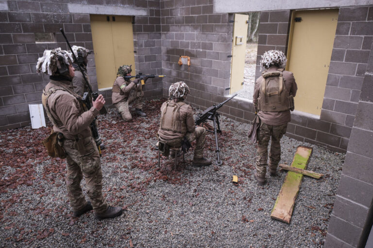 Estonia, Tapa, 2025-12-04. On mission Lynx, French soldiers of the NATO enhanced Forward Presence battlegroup train in t