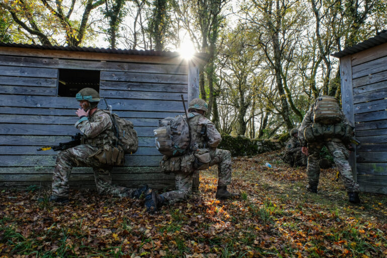 France, Caylus, 2018-11-14. Exercise Falcon Amarante 2018 brings French, British and American paratroopers together at t