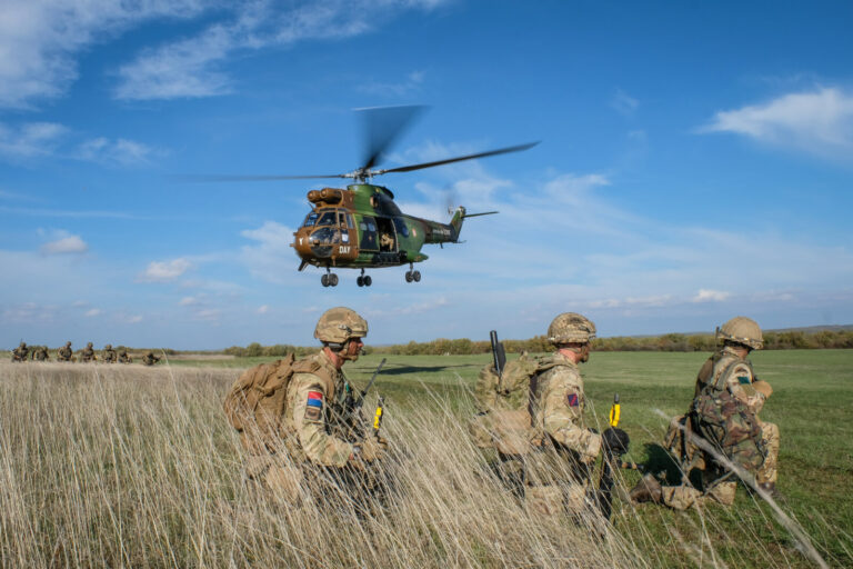 France, Caylus, 2018-11-15. Exercise Falcon Amarante 2018 brings French, British and American paratroopers together at t