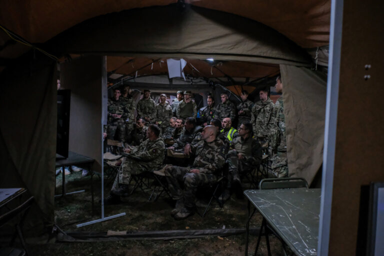 France, Caylus, 2018-11-16. Exercise Falcon Amarante 2018 brings French, British and American paratroopers together at t