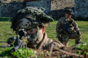 France, Caylus, 2018-11-16. Exercise Falcon Amarante 2018 brings French, British and American paratroopers together at t