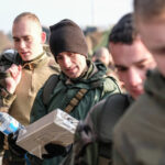 France, Toulouse, 2018-02-07. The BFM TV journalist Thomas Misrachi trains with the paratroopers of the French 11th para