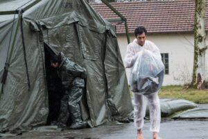 France, Ger, 2018-02-11. The BFM TV journalist Thomas Misrachi trains with the paratroopers of the French 11th parachute