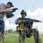 France, Caylus, 2018-05-23. The BFM TV journalist Thomas Misrachi trains with the paratroopers of the French 11th parach