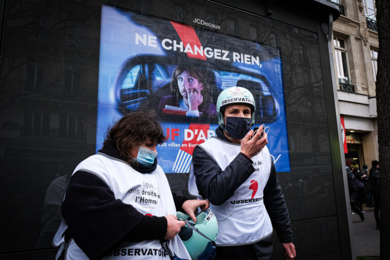 France, Paris, 2021-01-30. Journalists at work during the Paris demonstration of 30 January 2021 against the global secu