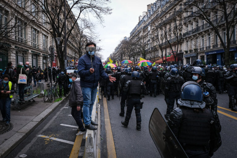 France, Paris, 2021-01-30. Journalists at work during the Paris demonstration of 30 January 2021 against the global secu