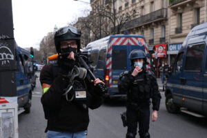 France, Paris, 2021-01-30. Journalists at work during the Paris demonstration of 30 January 2021 against the global secu