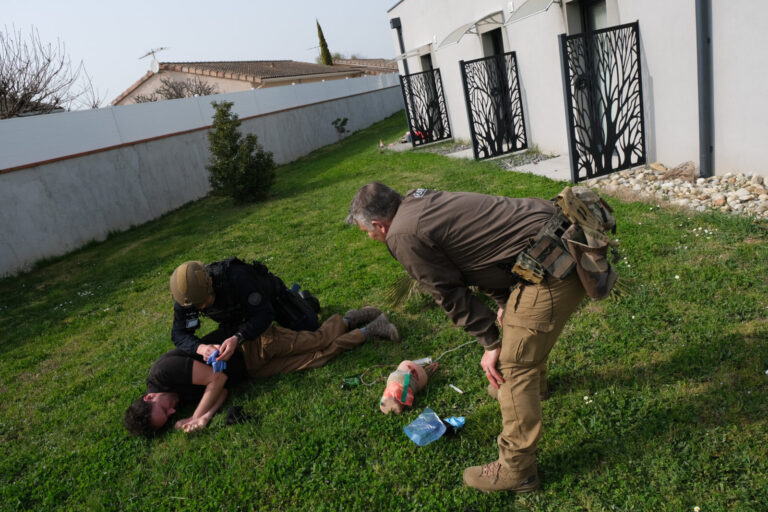 France, Auterive, 2021-03-04. A course in first aid in hostile environments run by Claude Brunet, a former serviceman tu