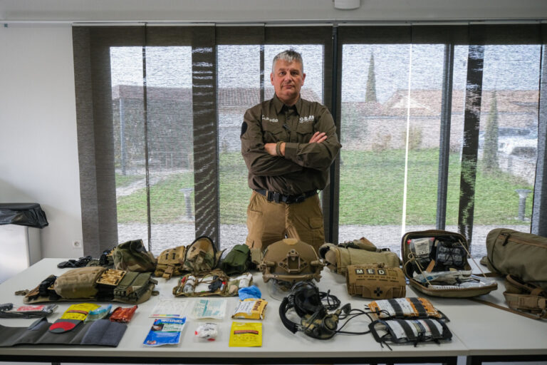France, Auterive, 2021-03-04. A course in first aid in hostile environments run by Claude Brunet, a former serviceman tu